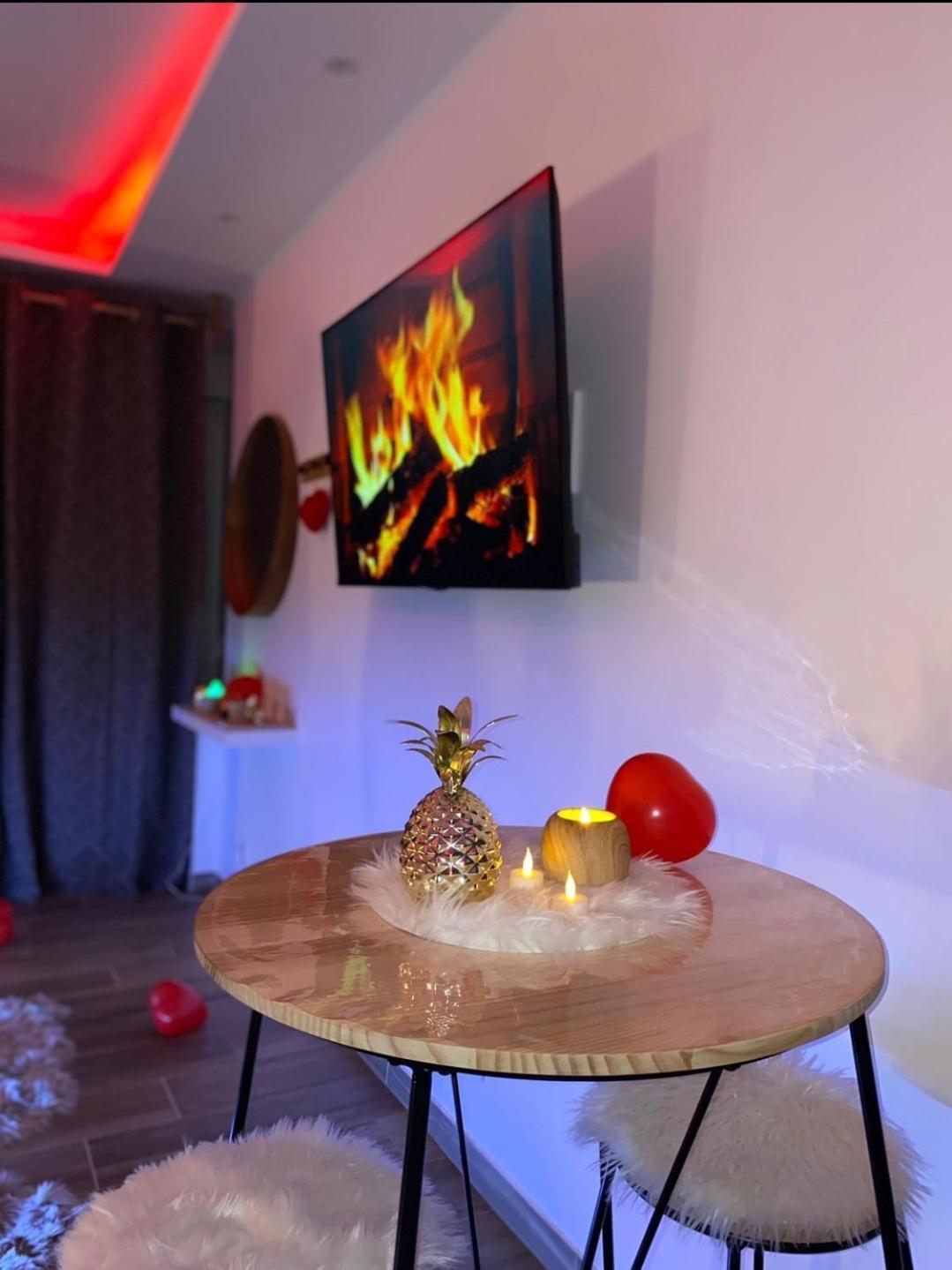 So'Spa Appart' Jacuzzi & Bien-Etre Lingolsheim Extérieur photo